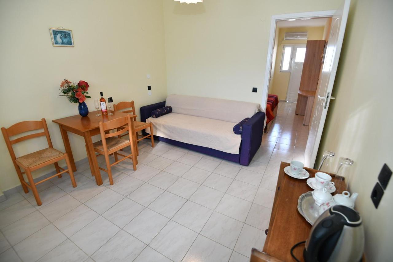 Iskas Apartments Ialysos  Extérieur photo