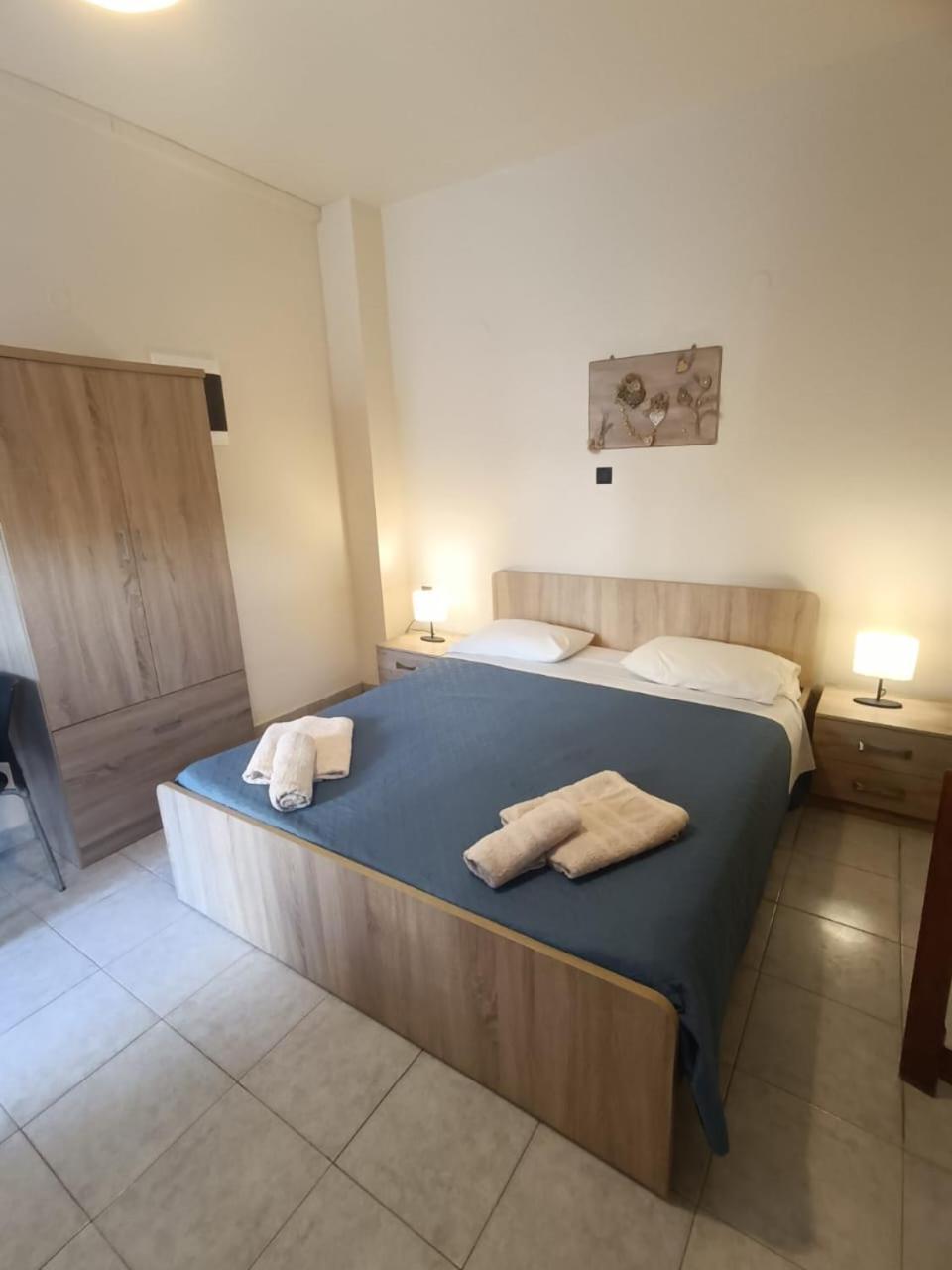 Iskas Apartments Ialysos  Extérieur photo